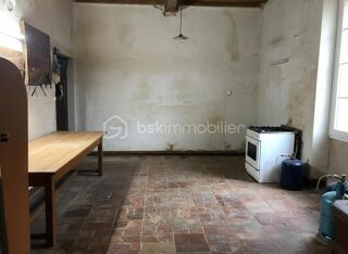 Propriété/château à vendre 7 pièces 302 m²