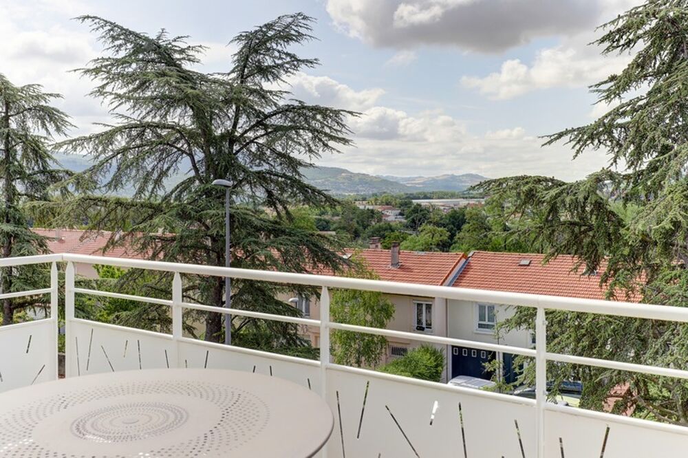Maison de ville familiale, Le Cendre, 108 m², Jardin, Terrasse, 3 chambres, 5 pièces