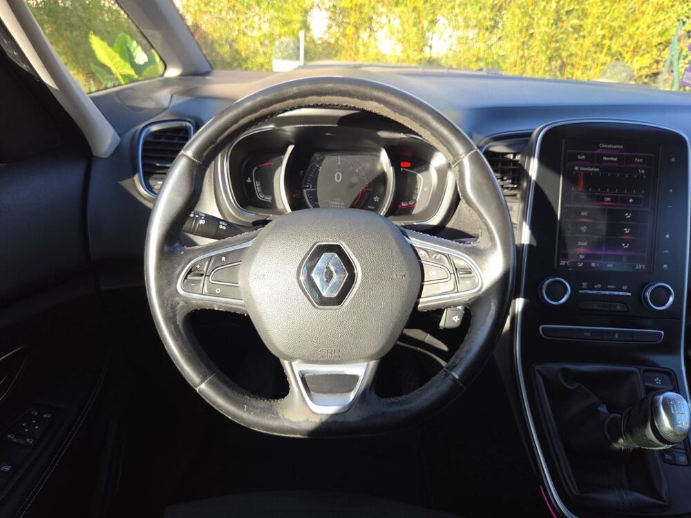 Sc&eacute;nic 1.6 dCi 130 Intens 2017 occasion 83120 Sainte Maxime