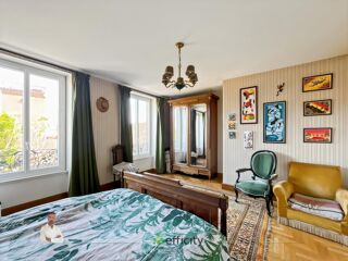  Maison � vendre 9 pi�ces 260 m�