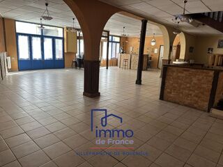  Immeuble � vendre 15 + pi�ces 750 m�