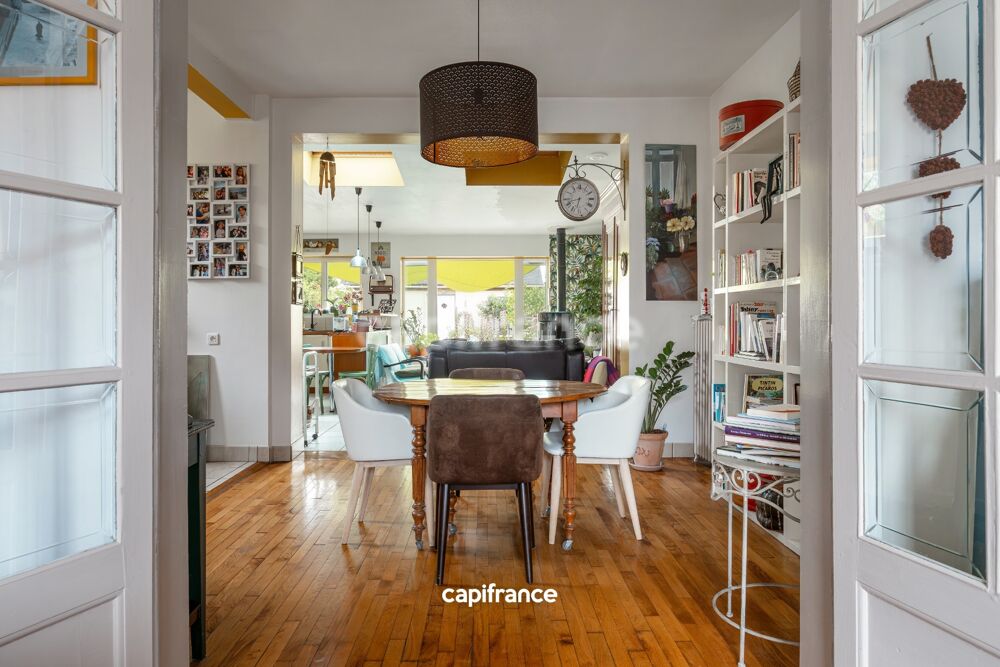 À 5MN du Parc Monod et de l'Université, Maison de caractère, garage, jardin et 2 studios indépendants