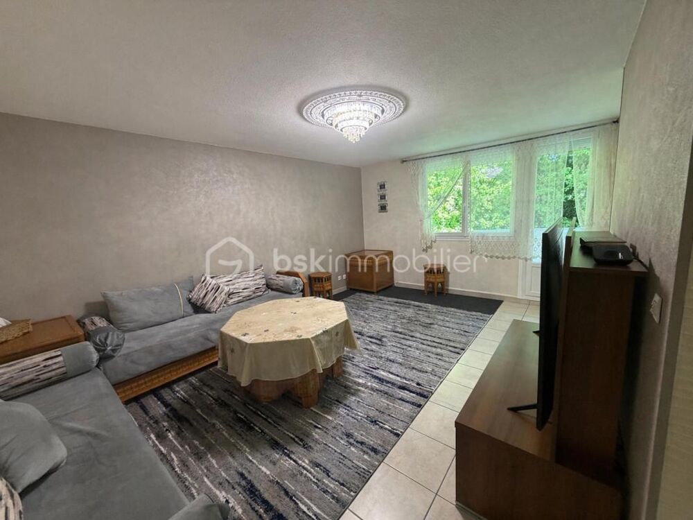 Appartement T4 lumineux avec balcon, au calme et sans travaux