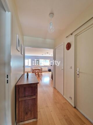  Appartement � vendre 3 pi�ces 81 m�