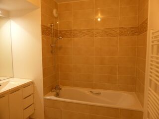  Appartement à louer 3 pièces 62 m²