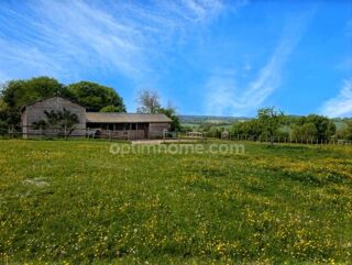  Propriété/château à vendre 8 pièces 200 m²