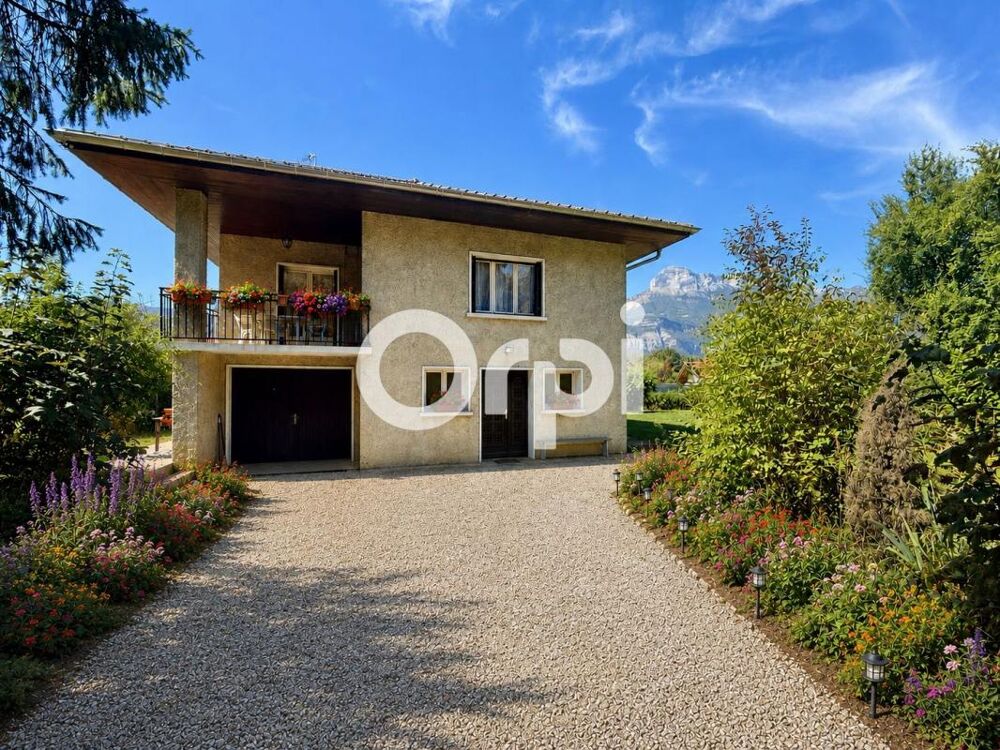 VILLARD-BONNOT  Maison indépendante 149 m² sur un terrain de 1 346 m²