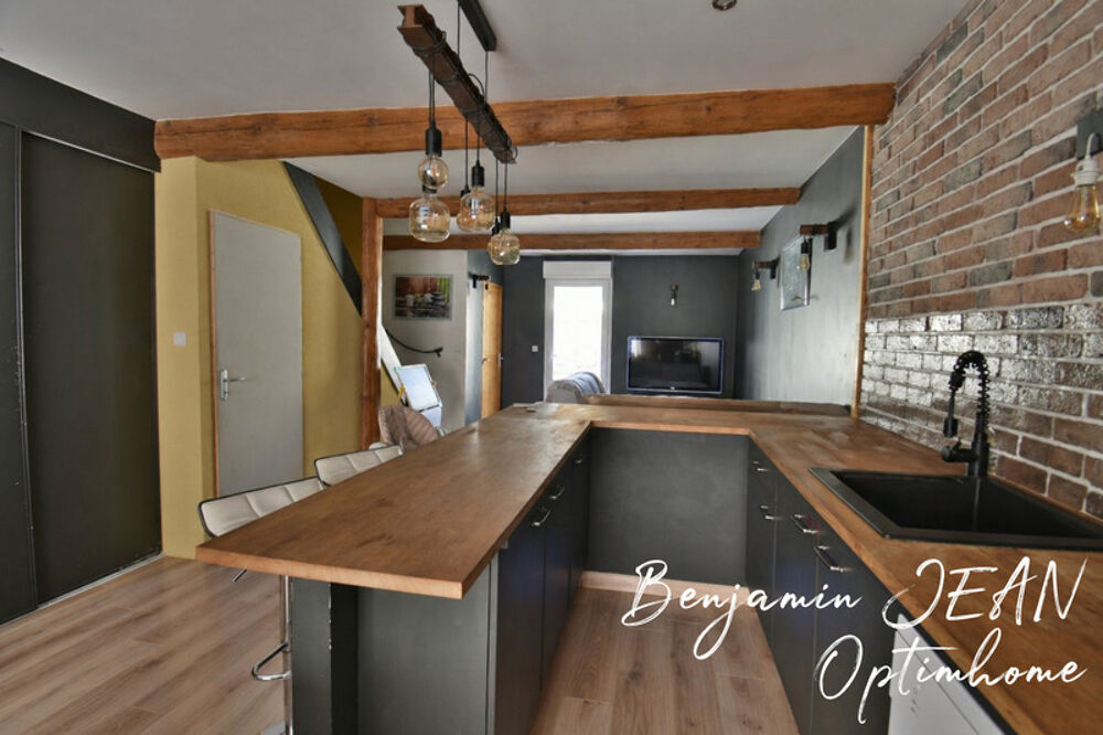 Vente Maison Maison de ville avec grand garage et cour – Béziers Beziers