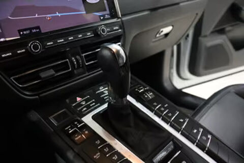 Macan 2021 occasion 33000 Bordeaux