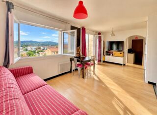 Vente Appartement Appartement 3 pièces vue mer à vendre Le Lavandou Le lavandou