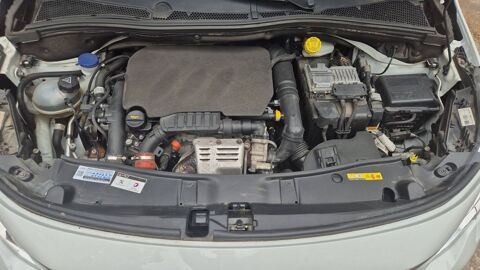 2008 1.2 PureTech 110 Active 2017 occasion 94300 Vincennes
