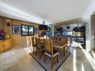  Maison  vendre 6 pices 180 m