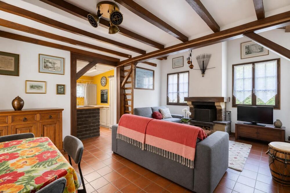 Rare ! Maison Plain-pied de 4 pièces de 67 m² située à Brunoy