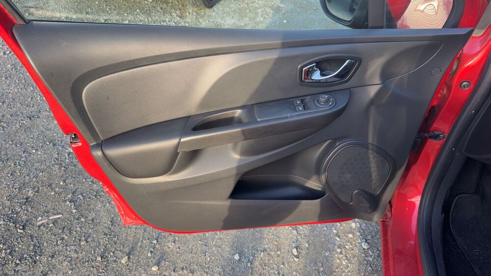 Clio 1.5 dCi 90 Business 2014 occasion 37230 Fondettes