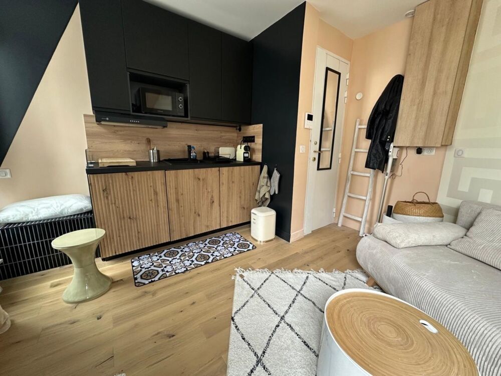 Vente Appartement PARIS 17EME-1 PIECE- PARIS 75017-MAGNIFIQUE CHAMBRE DE BONNE-REFAITE A NEUF-QUARTIER PARC MONCEAU-COURCELLES-LES TERNES-ASCENSEU Paris 17