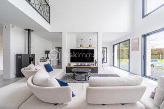  Maison  vendre 8 pices 293 m