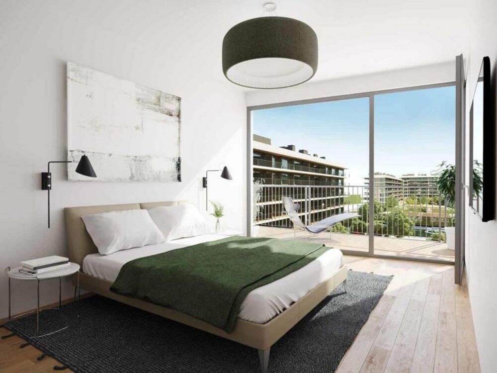 3 PIÈCES de 62m² + PKG(s) + CAVE(s)