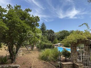  Maison  vendre 6 pices 169 m