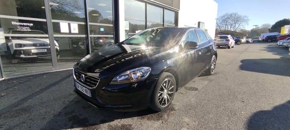 V40 D4 190 CV MOMENTUM GEARTRONIC 8 2015 occasion 31570 Lanta