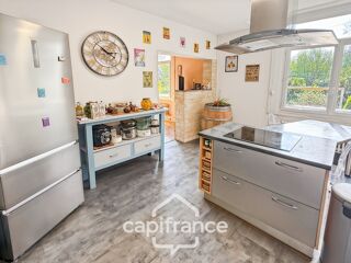  Propriété/château à vendre 8 pièces 320 m²