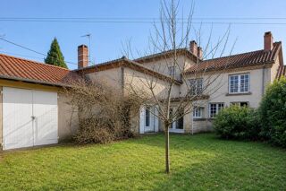  Maison à vendre 8 pièces 211 m²