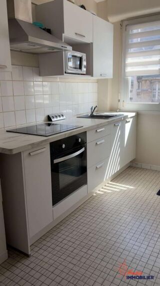  Appartement à louer 2 pièces 45 m²