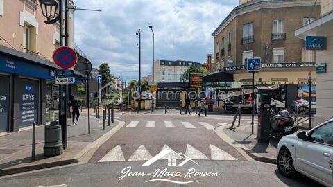 À VENDRE  Local commercial 50 m²  Emplacement privilégié à Aulnay-sous-Bois, au pied de la gare 365000 93600 Aulnay sous bois