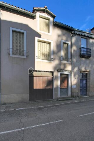 Propriété/château à vendre 8 pièces 145 m²