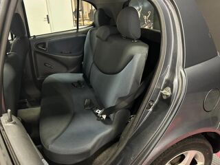 Yaris 1.4 D-4D 75CV 2005 occasion 74330 Poisy