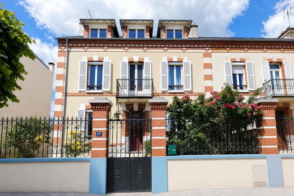 Maison de 9 pièces, 173 m², Saint-Pierre-lès-Nemours