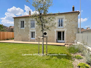  Maison à vendre 8 pièces 232 m²