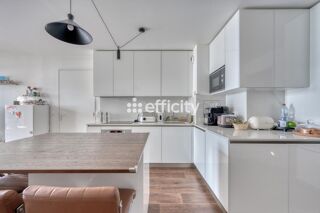  Appartement � vendre 4 pi�ces 79 m�