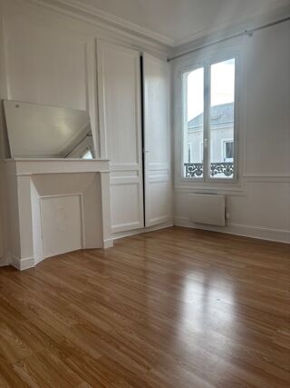  Appartement à louer 1 pièce 27 m²