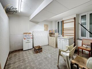  Immeuble � vendre 15 + pi�ces 396 m�