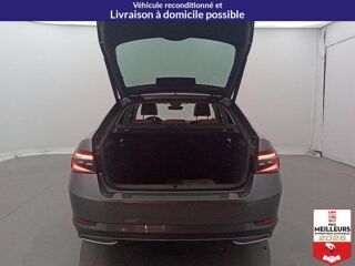Superb TDI 200 DSG7 Laurin & Klement +Jantes 19 + 2022 occasion 10150 Lavau