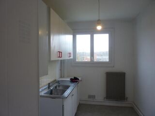  Appartement à louer 2 pièces 47 m²