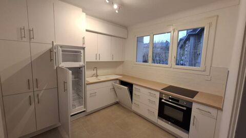  Appartement � louer 4 pi�ces 110 m�