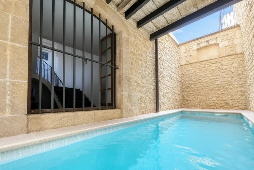 Vente Maison Bourg-Saint-Andéol – L'art du secret, la majesté des volumes Bourg saint andeol