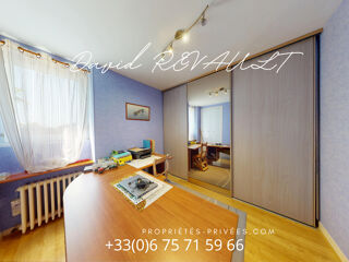  Maison  vendre 8 pices 210 m