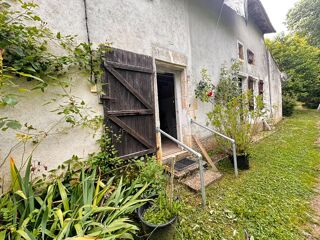  Propriété/château à vendre 9 pièces 98 m²