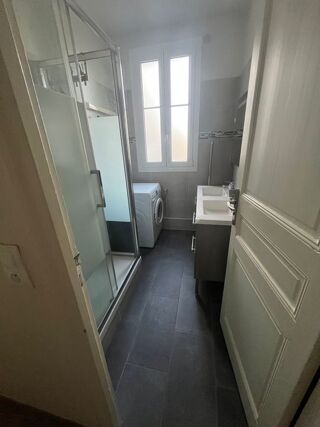  Appartement à louer 2 pièces 45 m²