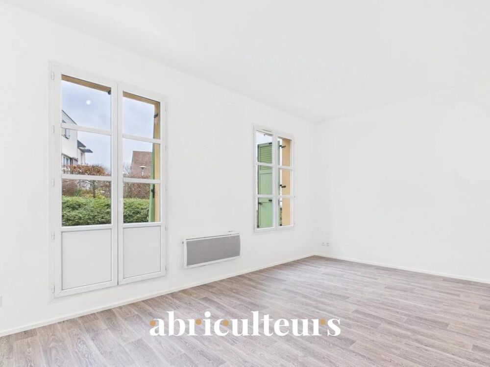 Vente Appartement Appartement T3 en rez-de-jardin avec terrasse et vue sur les jardins intérieurs – Résidence de standing à Survilliers Survilliers