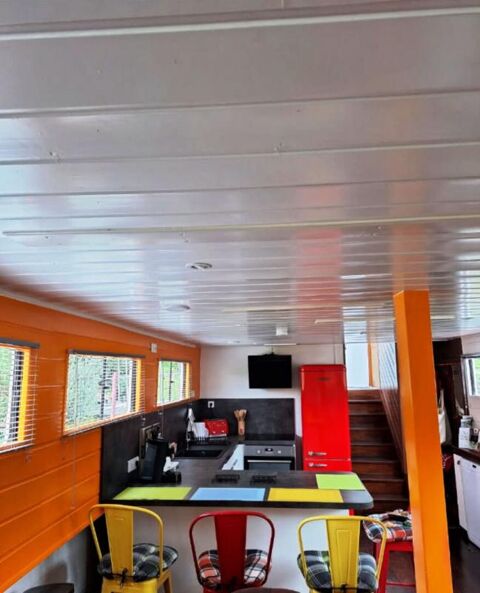   21200 BEAUNE -  PENICHE 23 m�tres - 100 m2 habitable - 2 Chambres - Tout confort 