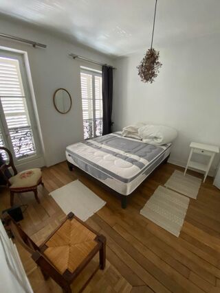  Appartement à louer 3 pièces 77 m²
