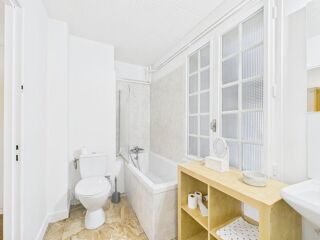  Loft � vendre 2 pi�ces 46 m� Avignon