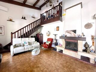  Villa  vendre 6 pices 114 m