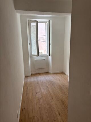  Appartement à louer 2 pièces 46 m²