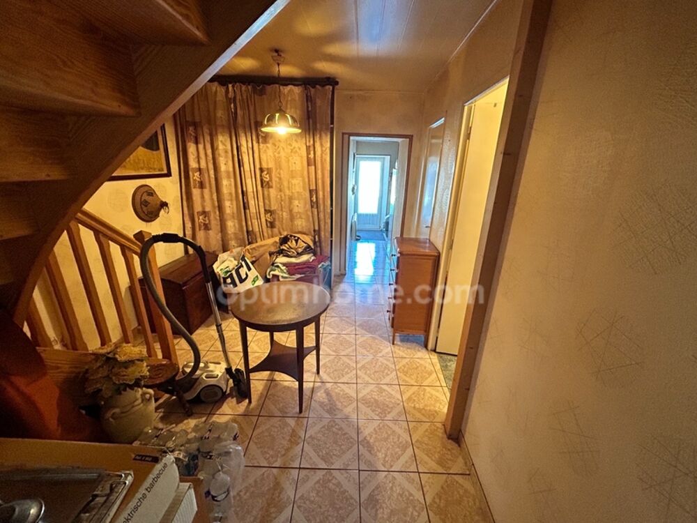 Maison à fort potentiel  Jusquà 145 m²  Terrain  Les Moutiers-sur-Lay