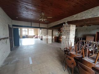  Propri�t�/ch�teau � vendre 7 pi�ces 291 m� Senaide