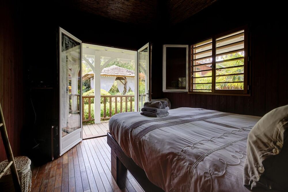 Vente Villa Magnifique villa contemporaine au coeur d'un jardin tropical Lacanau
